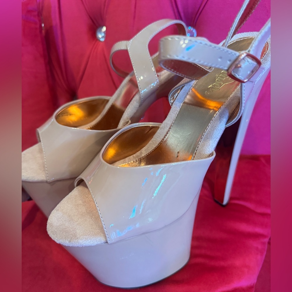New Pleaser Tan Heels Size 12